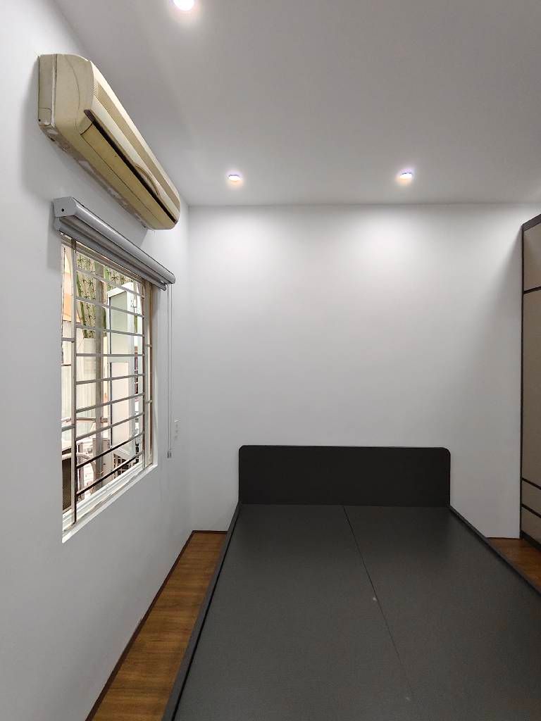 Bán nhà Tôn Thất Tùng - diện tích 36.2m2 2 tầng - Nhà đẹp hiếm có - giá 8.9 tỷ