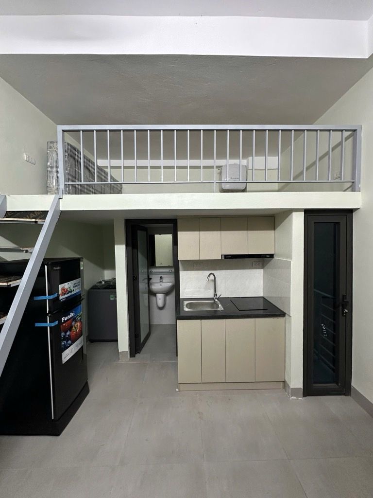 Bán nhà Yên Duyên - diện tích 73m2 5 tầng - ô tô tránh - giá 17 tỷ