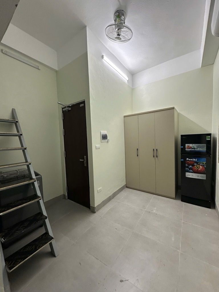 Bán nhà Yên Duyên - diện tích 73m2 5 tầng - ô tô tránh - giá 17 tỷ