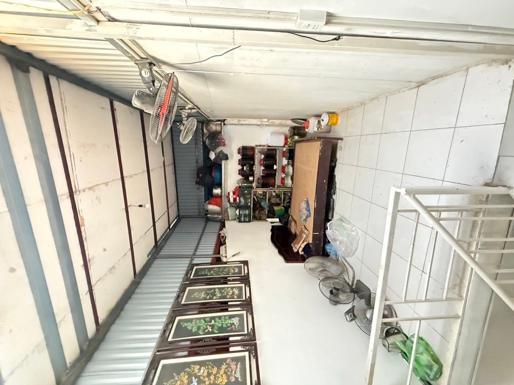 Bán nhà Đỗ Thuận - diện tích 34m2 4 tầng - Nhà cũ thiết kế 2 phòng - giá 6,7 tỷ