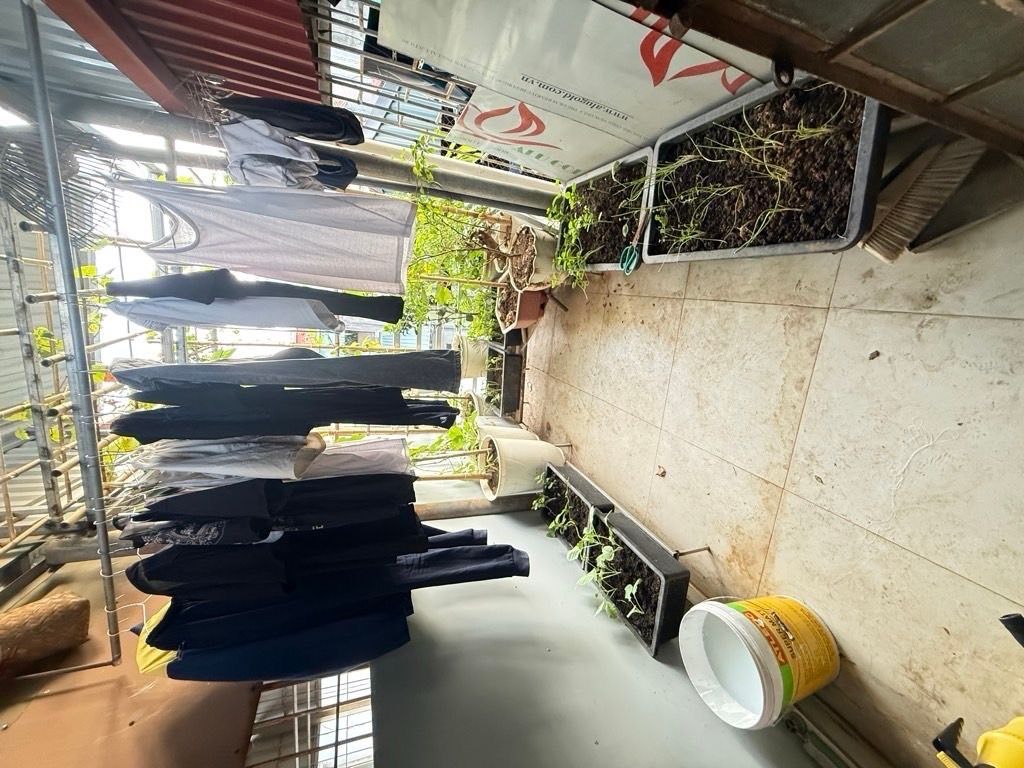 Bán nhà Đỗ Thuận - diện tích 34m2 4 tầng - Nhà cũ thiết kế 2 phòng - giá 6,7 tỷ