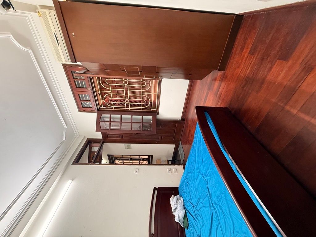 Bán nhà Ngõ Thống Nhất - diện tích 43m2 4 tầng - Ô TÔ ĐỖ CỬA - giá 13,8 tỷ