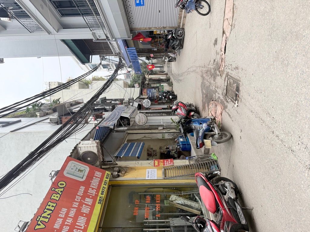 Bán nhà Lĩnh Nam - diện tích 103.5m2 1 tầng - Đất mặt ngõ ô tô thông - giá 22 tỷ