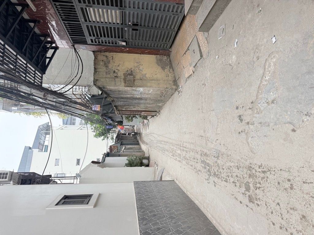 Bán nhà Lĩnh Nam - diện tích 103.5m2 1 tầng - Đất mặt ngõ ô tô thông - giá 22 tỷ