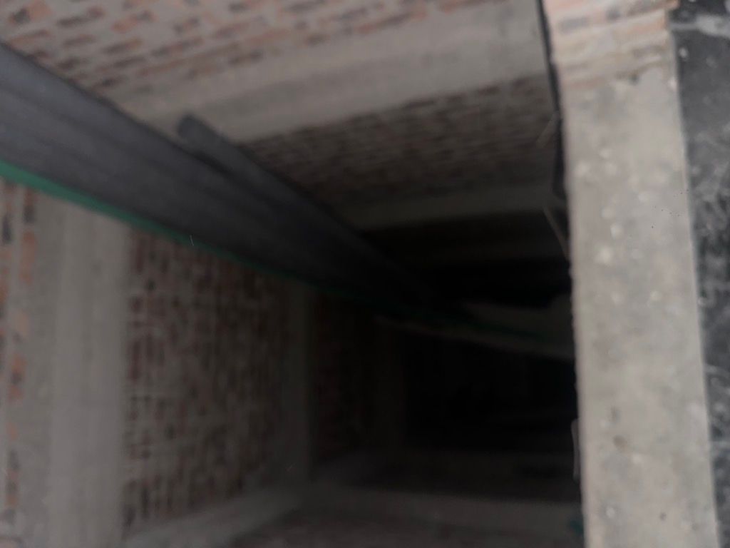 Bán nhà Hoàng Mai - diện tích 43.2m2 6 tầng - Phân lô ô tô 7 chỗ vào nhà - giá 19,5 tỷ