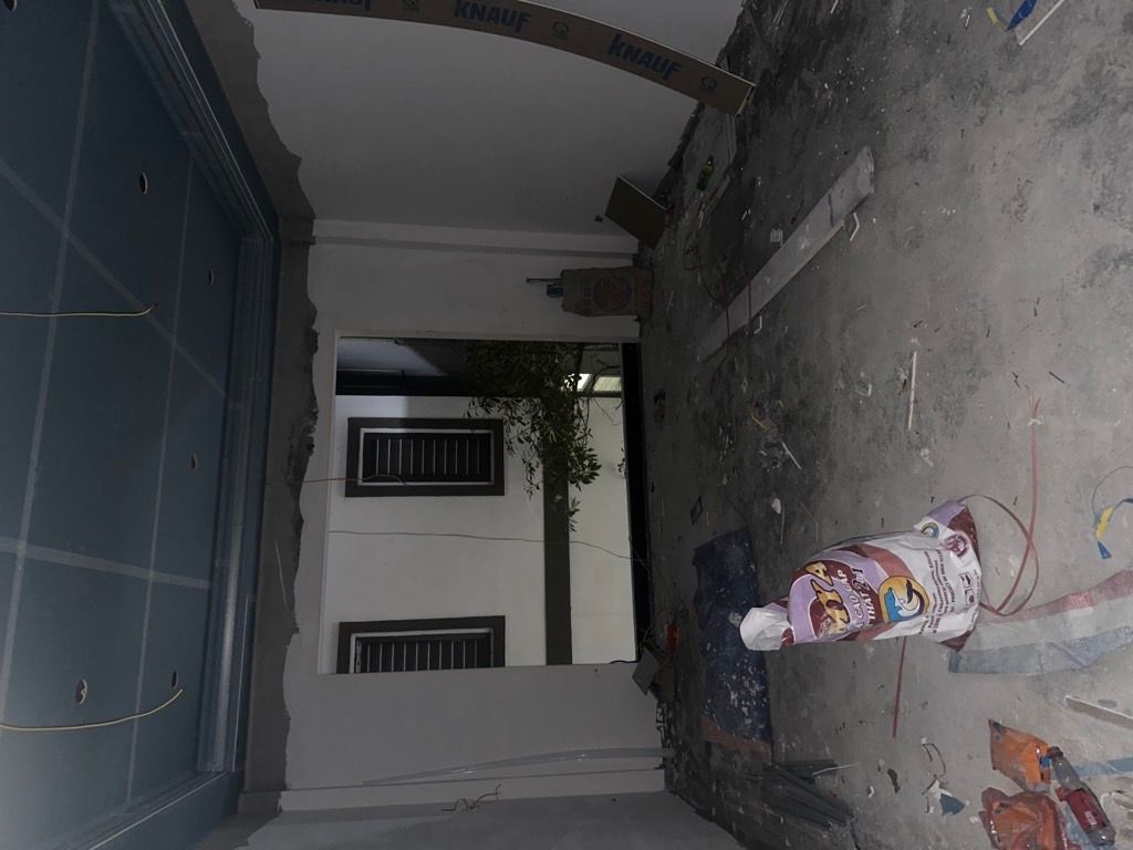 Bán nhà Hoàng Mai - diện tích 43.2m2 6 tầng - Phân lô ô tô 7 chỗ vào nhà - giá 19,5 tỷ