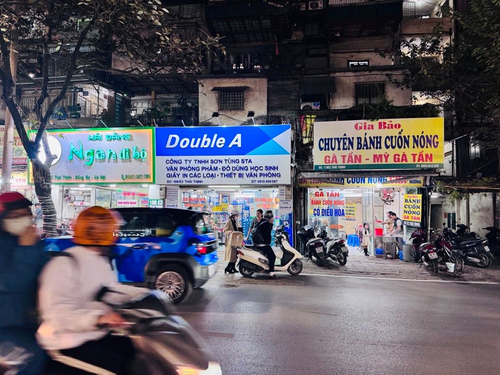 Bán nhà Thái Thịnh - diện tích 18.4m2 1 tầng - Mặt phố kinh doanh sầm uất - giá 8,6 tỷ