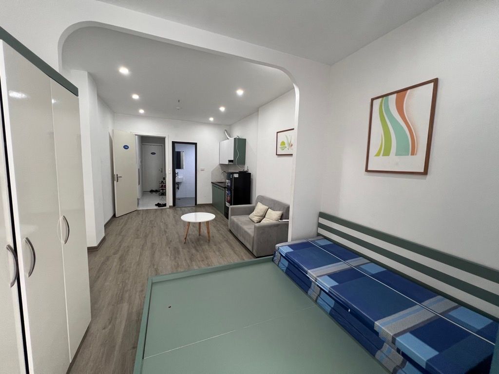 Bán nhà Nguyễn Lân - diện tích 82m2 7 tầng - Ngõ 108, cách mặt phố chỉ 40m - giá 23,2 tỷ