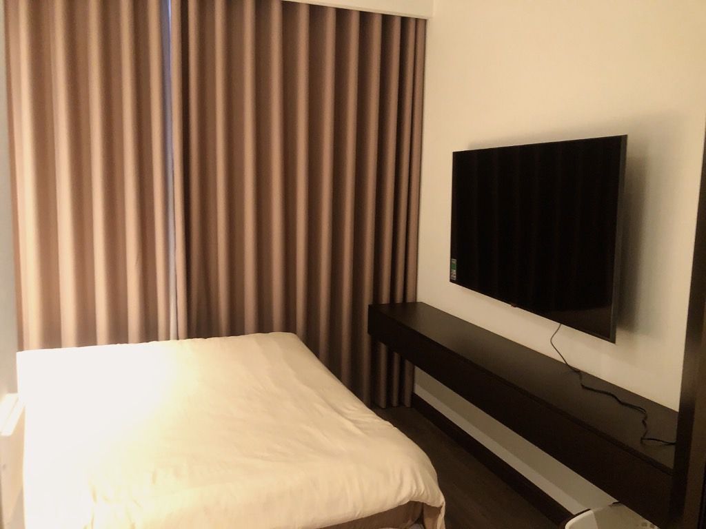 Bán nhà Nguyên Hồng - diện tích 73m2 1 tầng - Căn hộ khách sạn cực hiếm - giá 14,5 tỷ