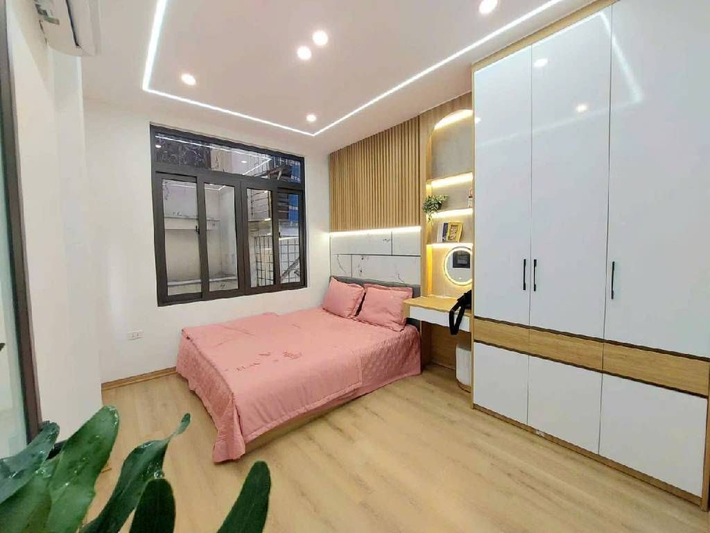 Bán nhà Nguyễn Cao - diện tích 15,8m2 5 tầng - mặt ngõ thông kinh doanh - giá 7,3 tỷ