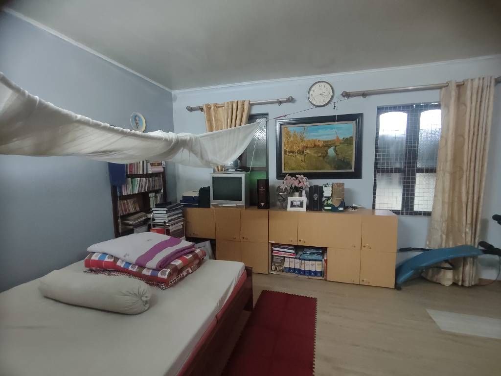 Bán nhà Tân Mai - diện tích 95m2 3 tầng - gần ô tô - giá 12,5 tỷ