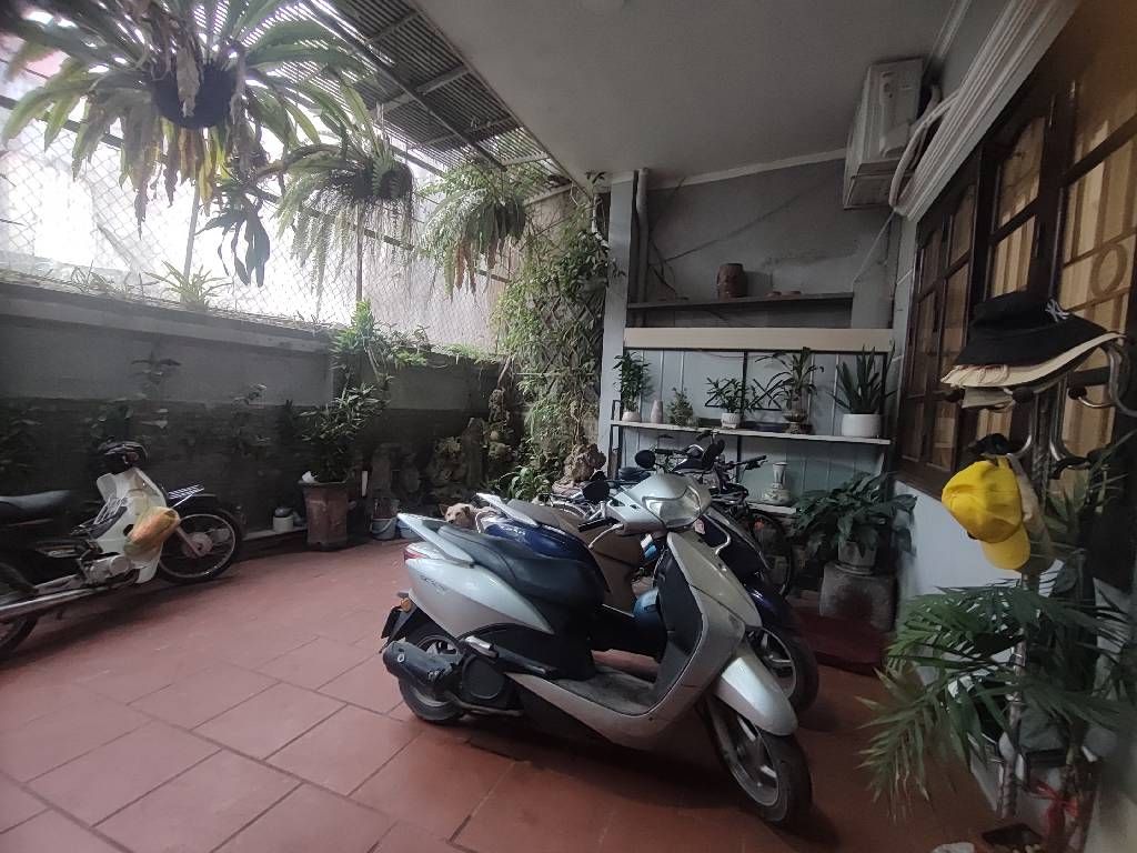 Bán nhà Tân Mai - diện tích 95m2 3 tầng - gần ô tô - giá 12,5 tỷ