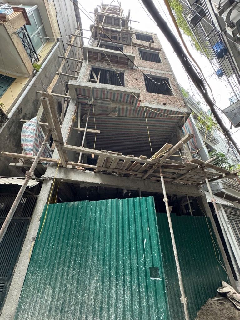 Bán nhà Vĩnh Tuy - diện tích 40m2 7 tầng - LÔ GÓC - MẶT NGÕ THÔNG - Ô TÔ VÀO NHÀ - giá 20 tỷ