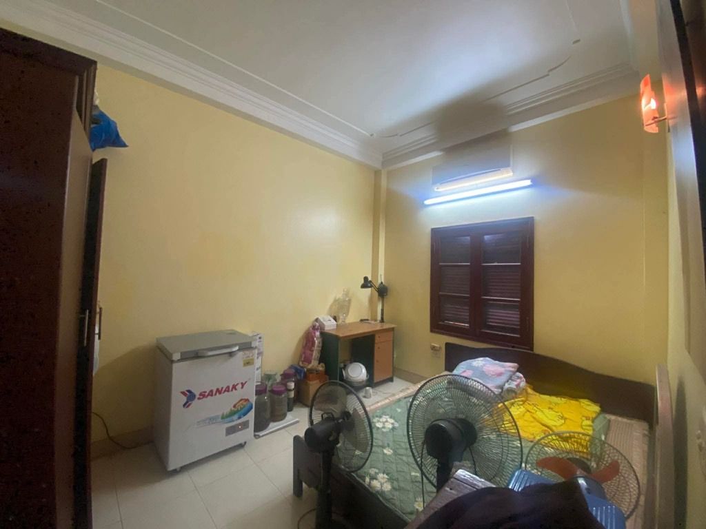 Bán nhà Trịnh Đình Cửu - diện tích 54m2 4 tầng - PHÂN LÔ - 30M RA MẶT PHỐ - giá 15,8 tỷ