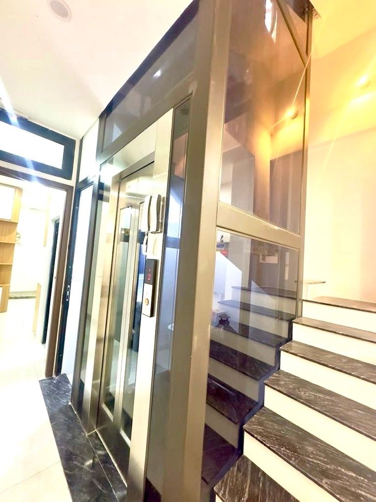 Bán nhà Nguyễn An Ninh - diện tích 48m2 6 tầng - Gần ô tô - giá 21 tỷ