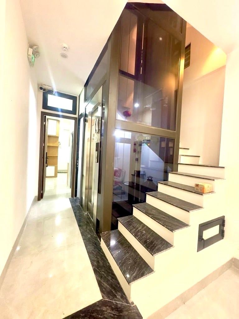 Bán nhà Nguyễn An Ninh - diện tích 48m2 6 tầng - Gần ô tô - giá 21 tỷ