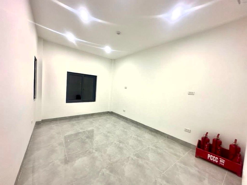 Bán nhà Nguyễn An Ninh - diện tích 48m2 6 tầng - Gần ô tô - giá 21 tỷ