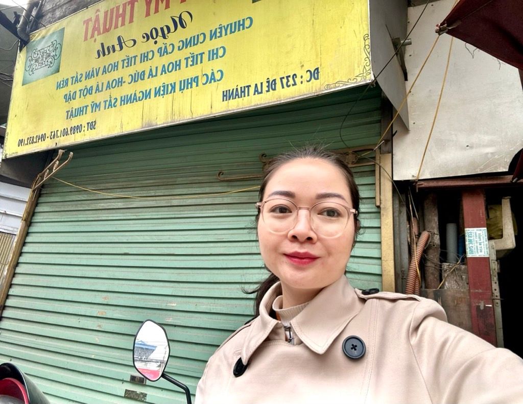 Bán nhà Đê La Thành - diện tích 37m2 2 tầng - Mặt phố trung tâm, kinh doanh đỉnh - giá 9 tỷ