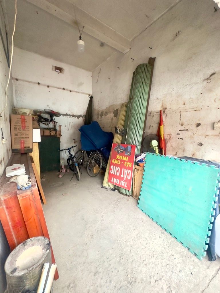 Bán nhà Đê La Thành - diện tích 37m2 2 tầng - Mặt phố trung tâm, kinh doanh đỉnh - giá 9 tỷ