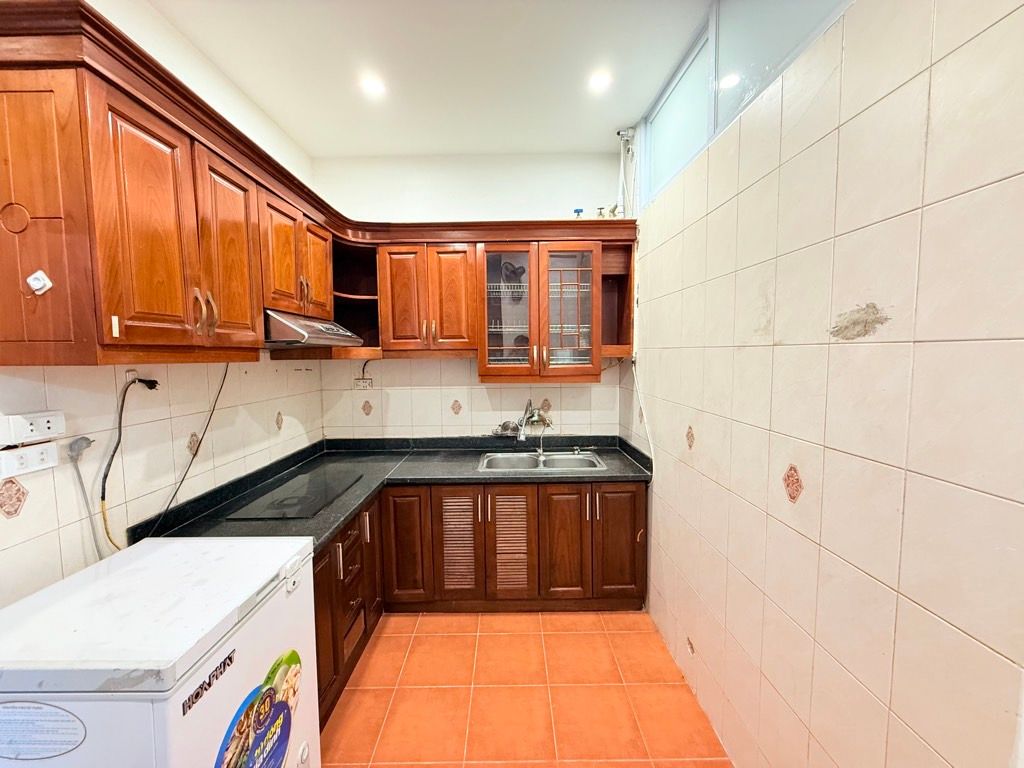 Bán nhà Thọ Lão - diện tích 65m2 1 tầng - ô tô đỗ chân cầu thang - giá 6,15 tỷ