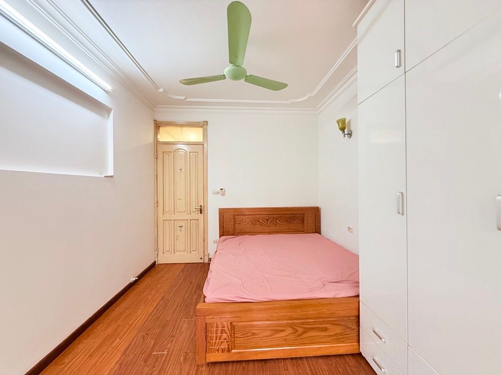 Bán nhà Thọ Lão - diện tích 65m2 1 tầng - ô tô đỗ chân cầu thang - giá 6,15 tỷ