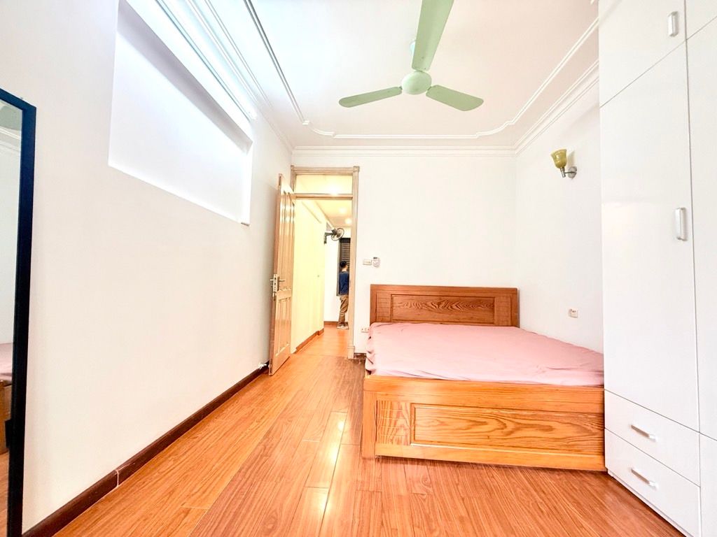 Bán nhà Thọ Lão - diện tích 65m2 1 tầng - ô tô đỗ chân cầu thang - giá 6,15 tỷ