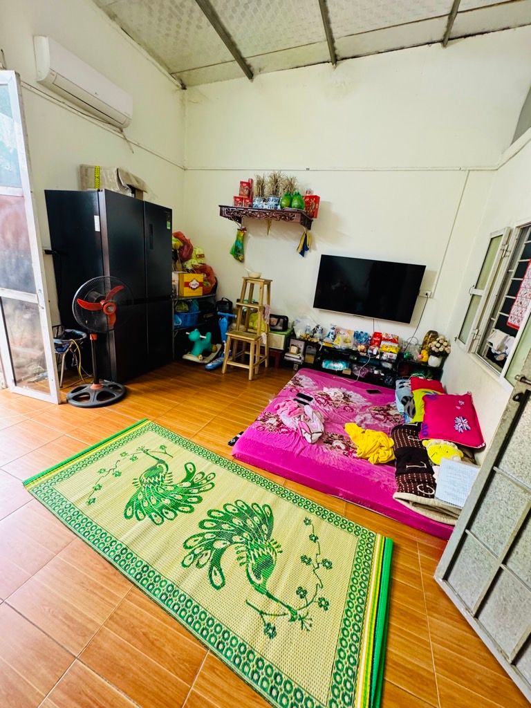 Bán nhà Giải Phóng - diện tích 39m2 1 tầng - ô tô tránh trước cổng - giá 0 tỷ