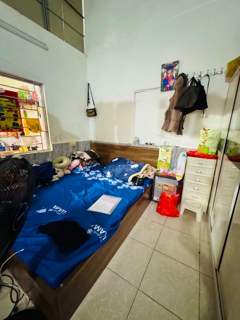 Bán nhà Giải Phóng - diện tích 39m2 1 tầng - ô tô tránh trước cổng - giá 0 tỷ