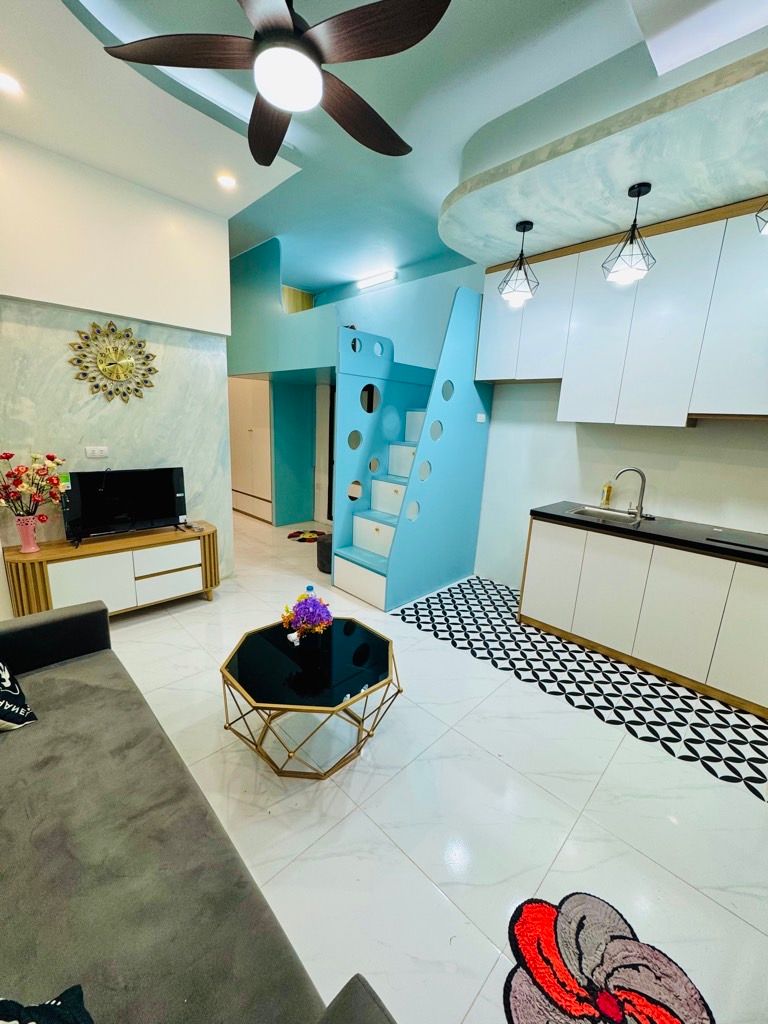 Bán nhà Tập thể ĐHKTQD - diện tích 38m2 1 tầng - Ô TÔ ĐỖ CỬA - giá 2,1 tỷ