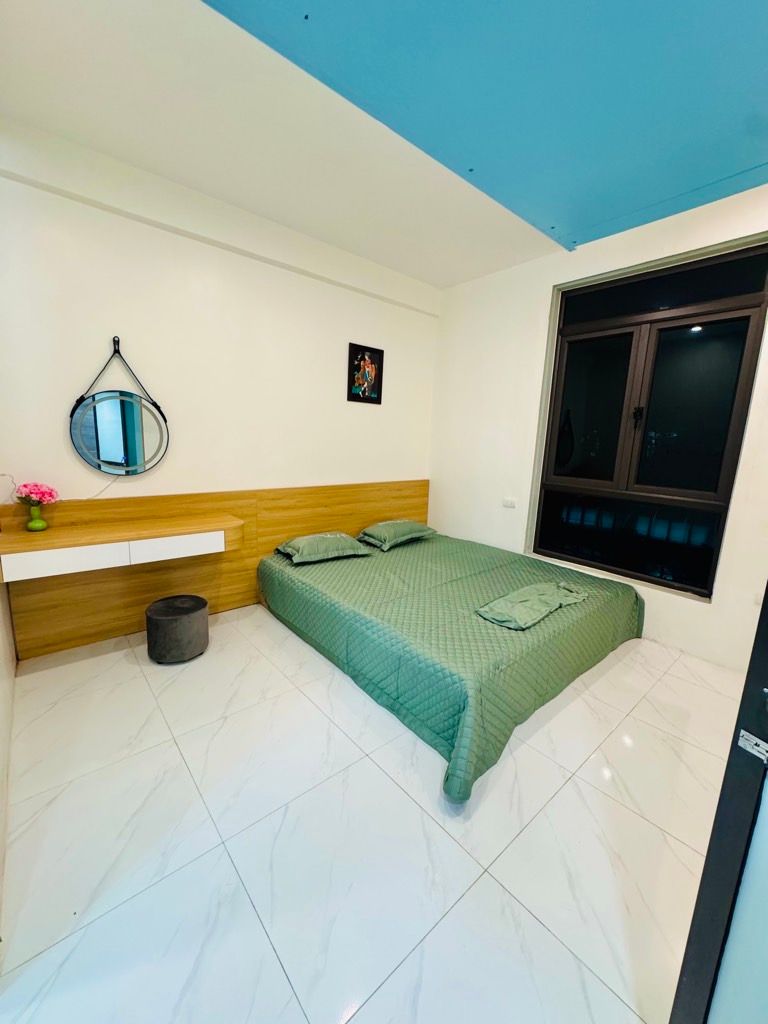 Bán nhà Tập thể ĐHKTQD - diện tích 38m2 1 tầng - Ô TÔ ĐỖ CỬA - giá 2,1 tỷ