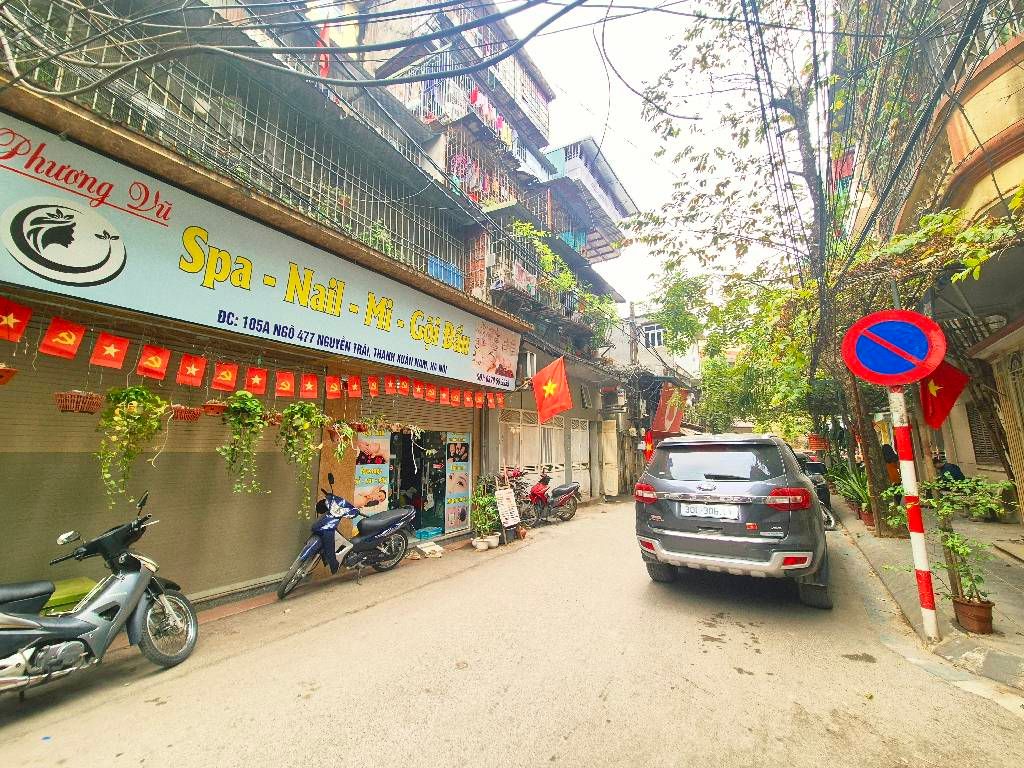 Bán nhà Nguyễn Trãi - diện tích 60m2 1 tầng - Ô tô tránh - giá 3,39 tỷ