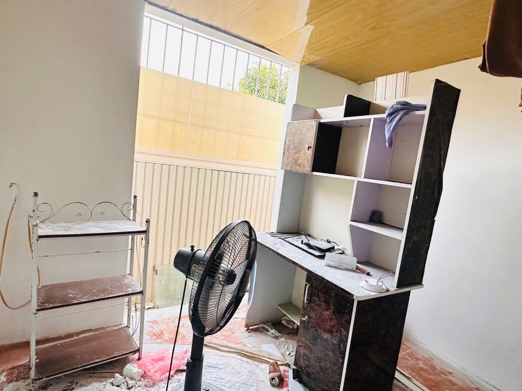 Bán nhà Vũ Tông Phan - diện tích 23m2 3 tầng - LÔ GÓC 3 MẶT THOÁNG - giá 2,5 tỷ