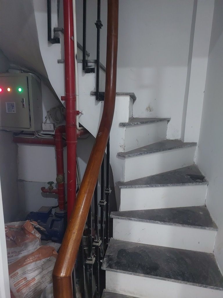 Bán nhà Giải Phóng - diện tích 46.2m2 7 tầng - Ô tô đỗ cửa - giá 15,3 tỷ