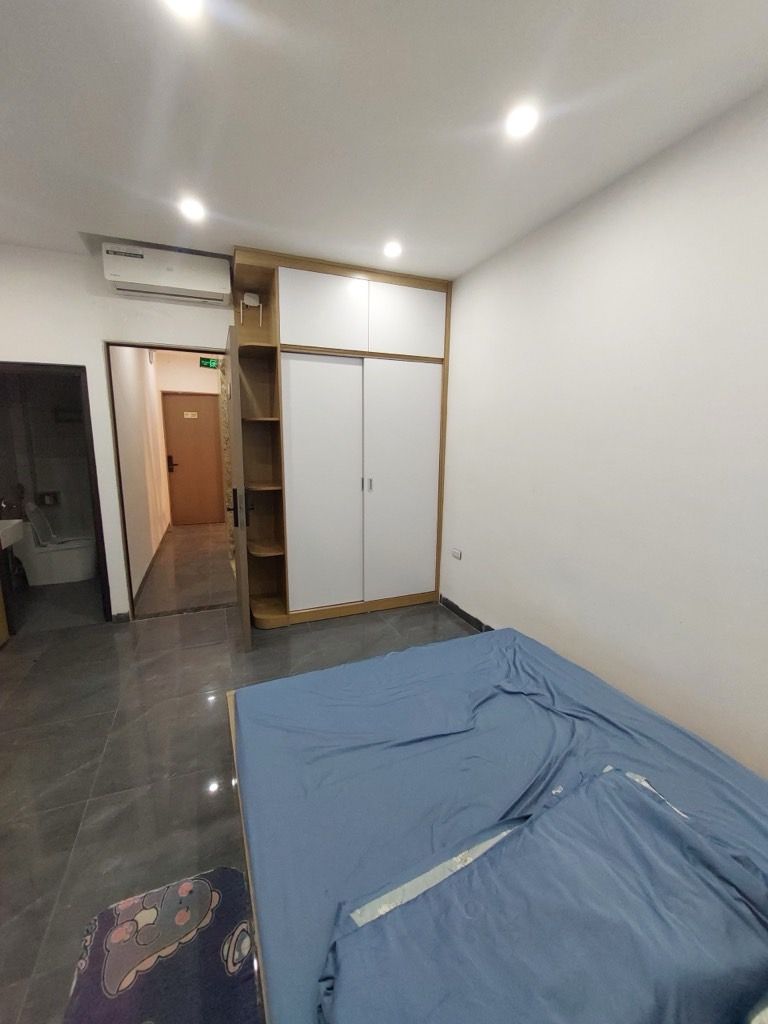 Bán nhà Giải Phóng - diện tích 46.2m2 7 tầng - Ô tô đỗ cửa - giá 15,3 tỷ