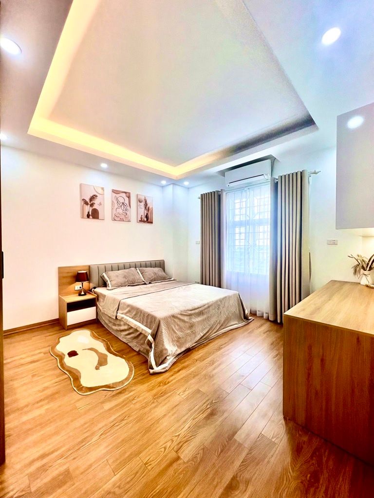 Bán nhà Huỳnh Thúc Kháng - diện tích 69m2 8 tầng - SIÊU PHẨM BAY NHANH LÔ GÓC - giá 7,2 tỷ