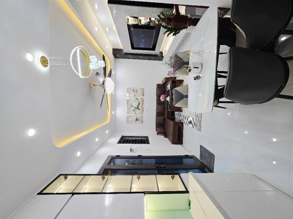 Bán nhà Quan Nhân - diện tích 31m2 4 tầng - ô tô đỗ gần - giá 8,4 tỷ