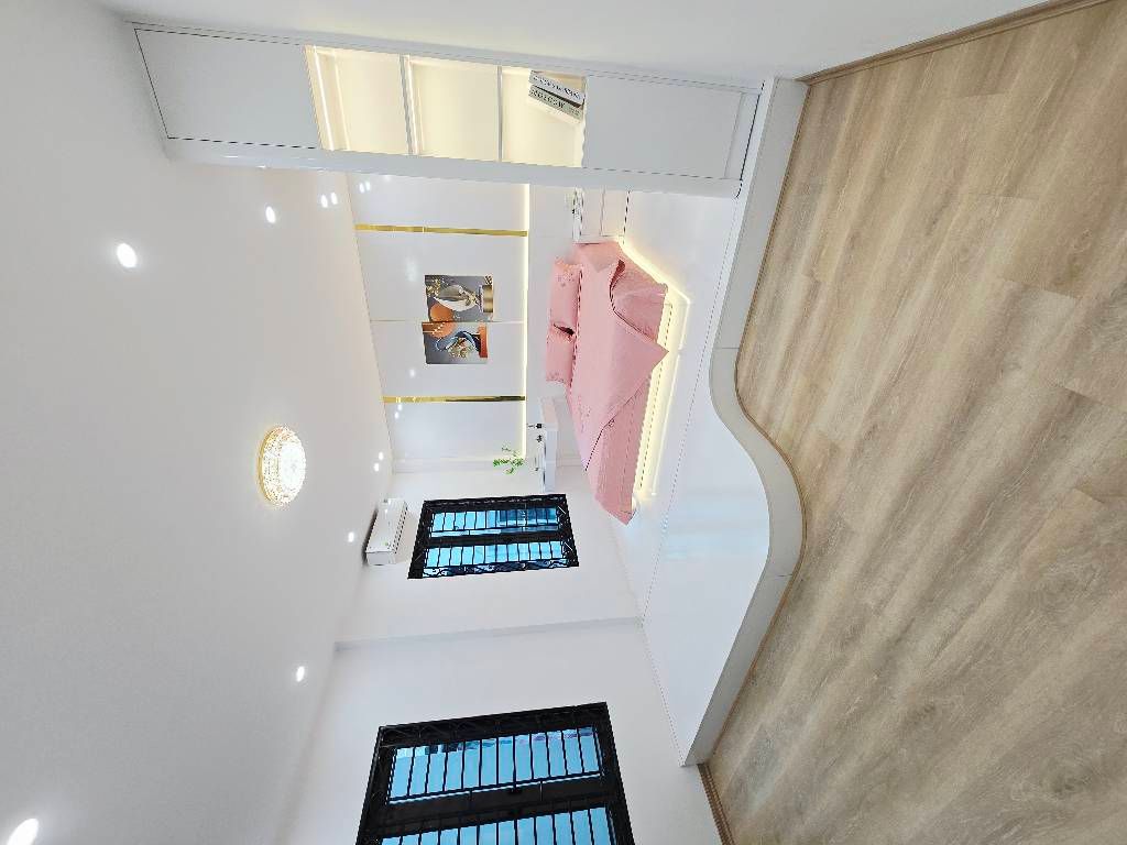 Bán nhà Quan Nhân - diện tích 31m2 4 tầng - ô tô đỗ gần - giá 8,4 tỷ