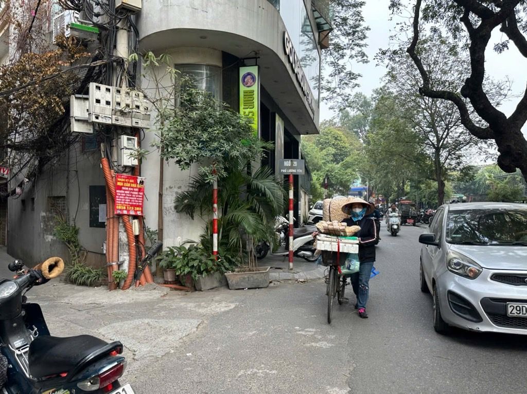 Bán nhà Lương Yên - diện tích 80m2 2 tầng - nhà đẹp - giá 4,3 tỷ