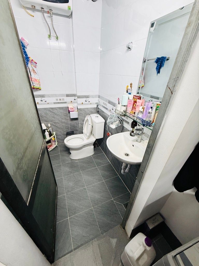 Bán nhà Tân Khai - diện tích 38m2 2 tầng - Nhà đẹp về ở ngay - giá 2,6 tỷ