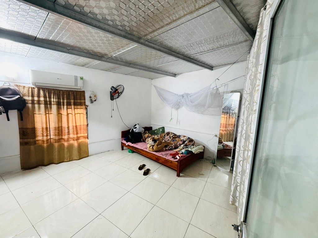 Bán nhà Tân Khai - diện tích 38m2 2 tầng - Nhà đẹp về ở ngay - giá 2,6 tỷ