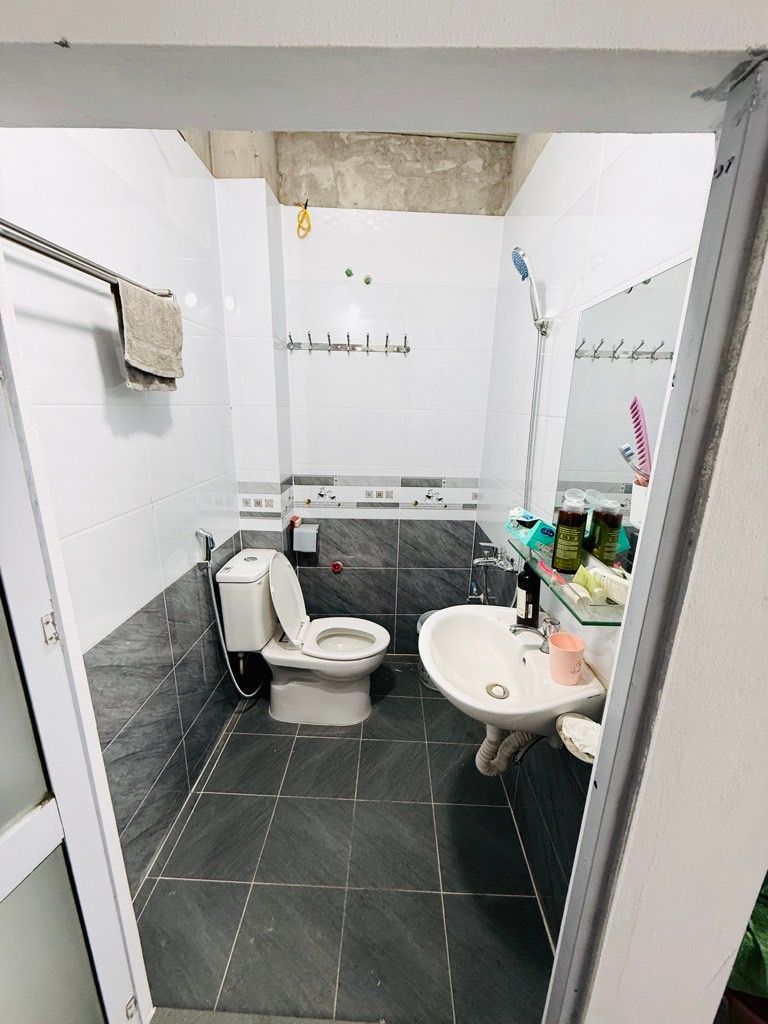 Bán nhà Tân Khai - diện tích 38m2 2 tầng - Nhà đẹp về ở ngay - giá 2,6 tỷ