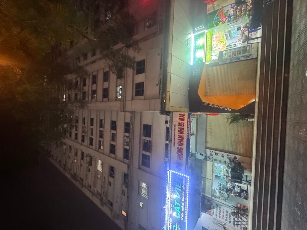 Bán nhà Nguyễn Duy Trinh - diện tích 90m2 14 tầng - Nhà đẹp long lanh, nội thất xịn sò - giá 7,4 tỷ