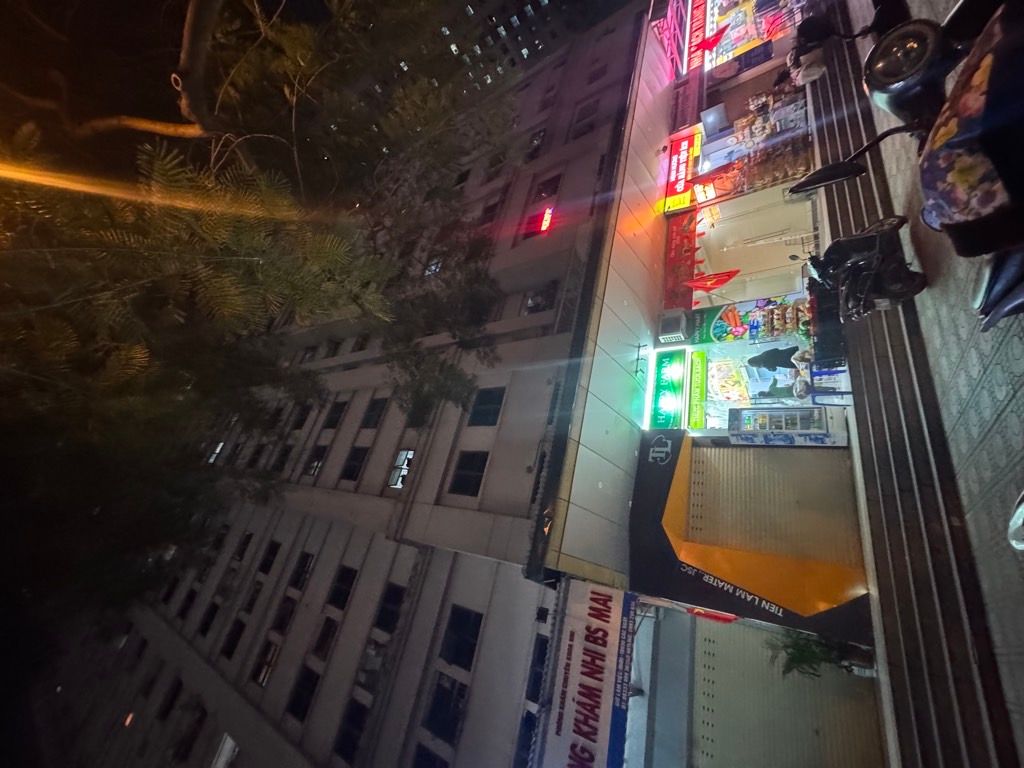 Bán nhà Nguyễn Duy Trinh - diện tích 90m2 14 tầng - Nhà đẹp long lanh, nội thất xịn sò - giá 7,4 tỷ