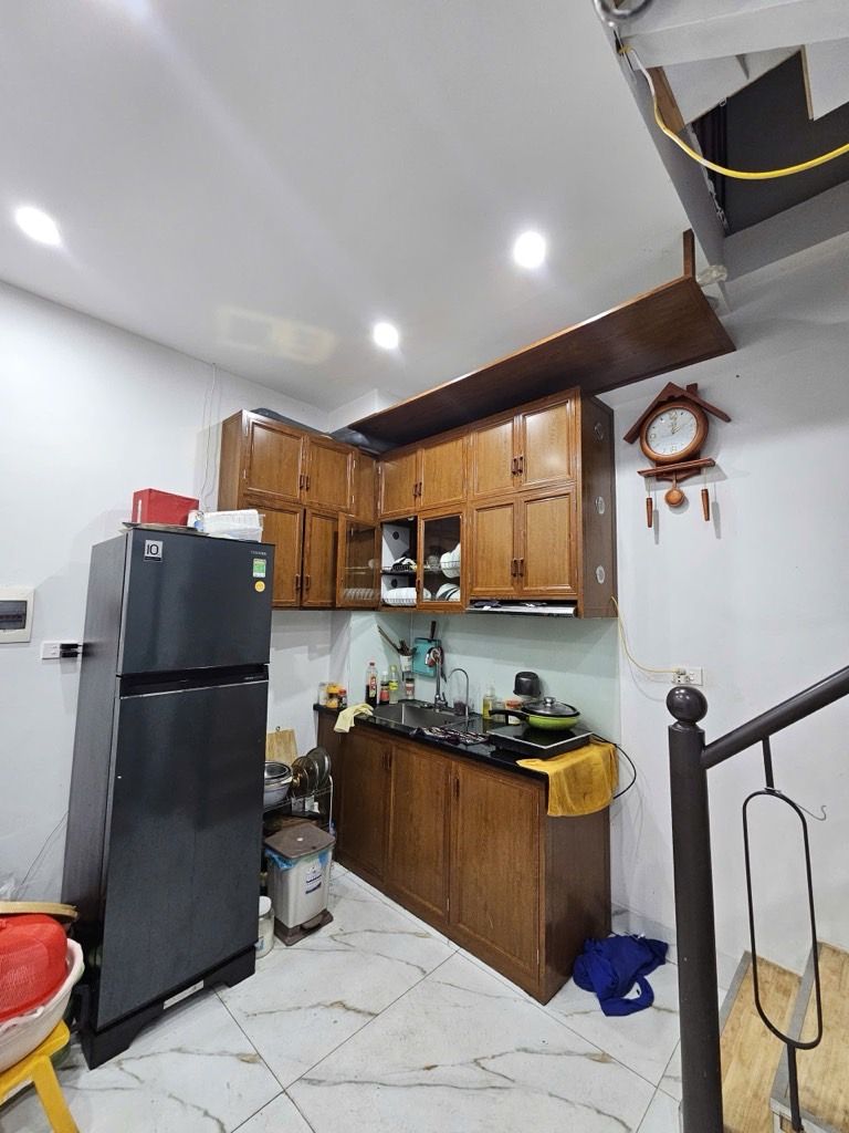 Bán nhà Trương Định - diện tích 28m2 2 tầng - Lô góc - giá 1,75 tỷ