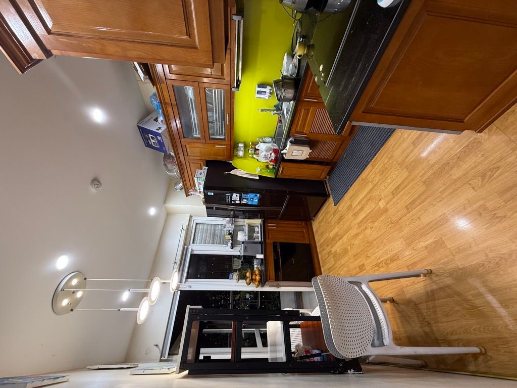 Bán nhà Trần Hoà - diện tích 70m2 14 tầng - mặt phố - giá 5,7 tỷ