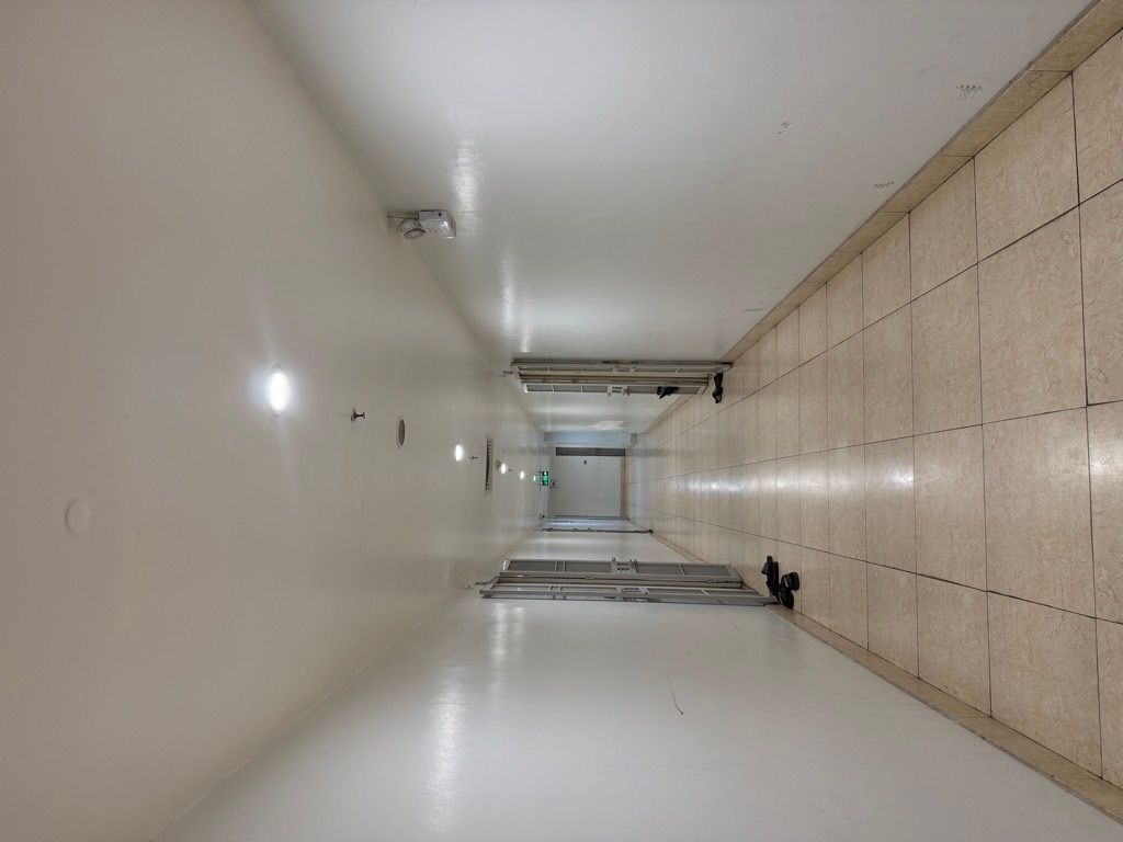 Bán nhà Trần Hoà - diện tích 70m2 14 tầng - mặt phố - giá 5,7 tỷ