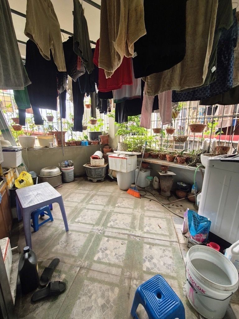 Bán nhà Trương Định - diện tích 43,3m2 5 tầng - Gần ô tô - giá 9,5 tỷ