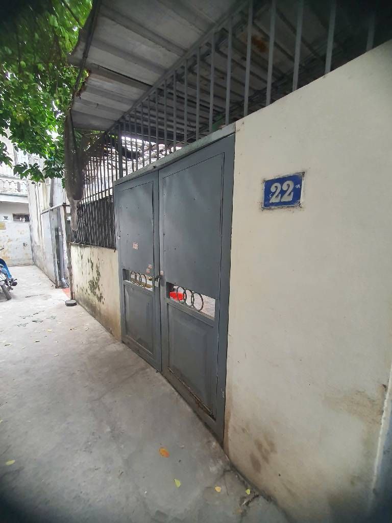 Bán nhà Lĩnh Nam - diện tích 76m2 1 tầng - Lô góc, mặt tiền rộng - giá 12 tỷ