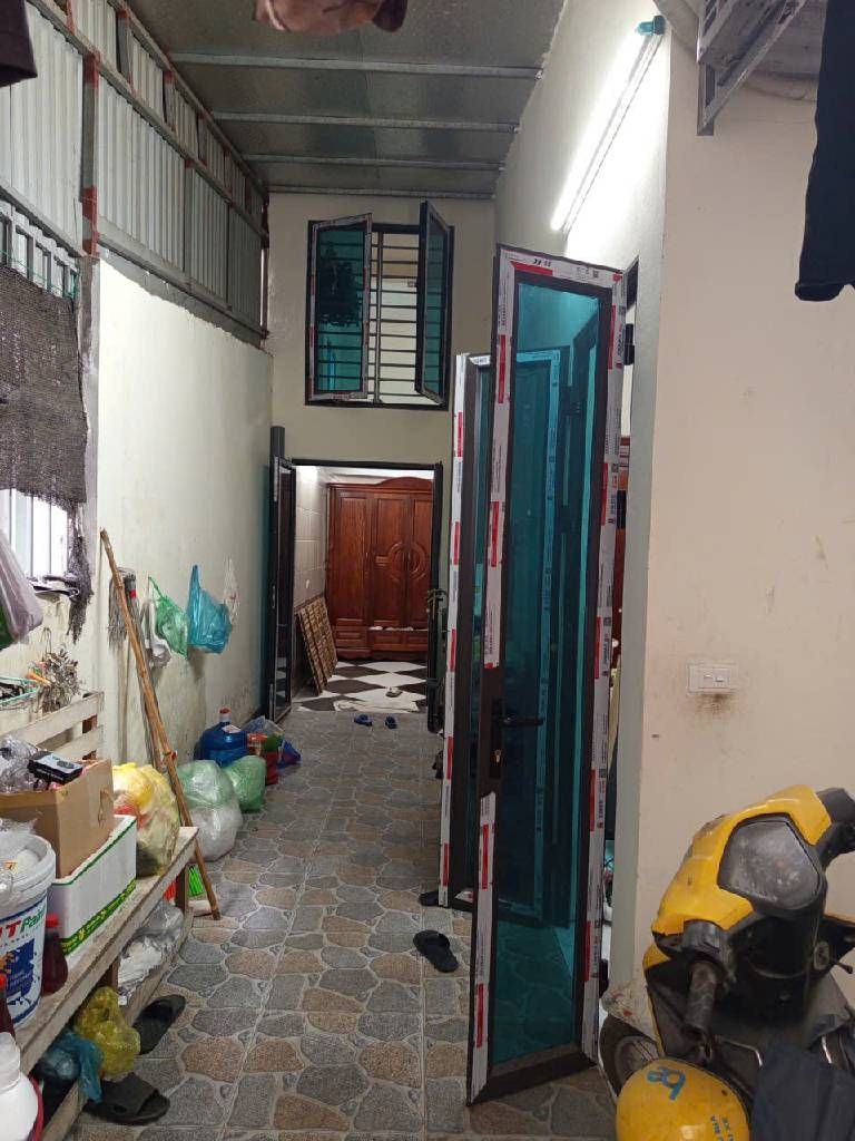 Bán nhà Lĩnh Nam - diện tích 76m2 1 tầng - Lô góc, mặt tiền rộng - giá 12 tỷ