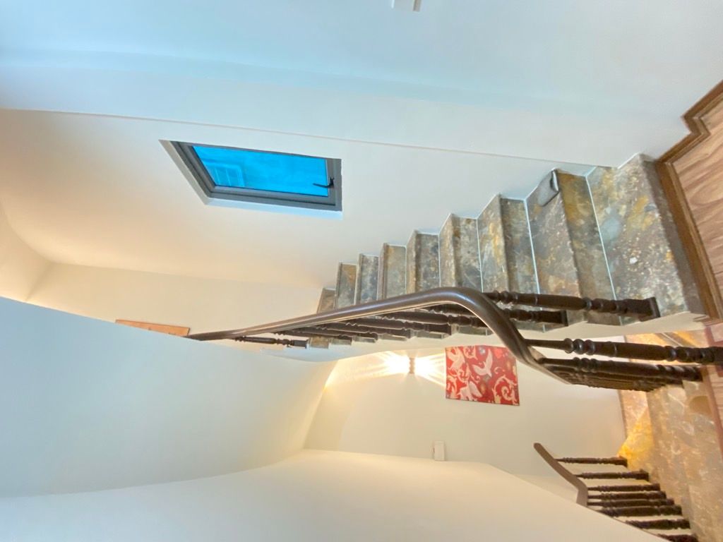 Bán nhà Hồng Mai - diện tích 20,8m2 4 tầng - Nhà đẹp đón Tết full nội thất gần ra ô tô - giá 7,9 tỷ